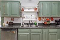 212 N Bittersweet Lane, Muncie, IN 47304