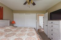 212 N Bittersweet Lane, Muncie, IN 47304