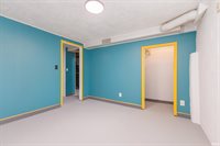 212 N Bittersweet Lane, Muncie, IN 47304