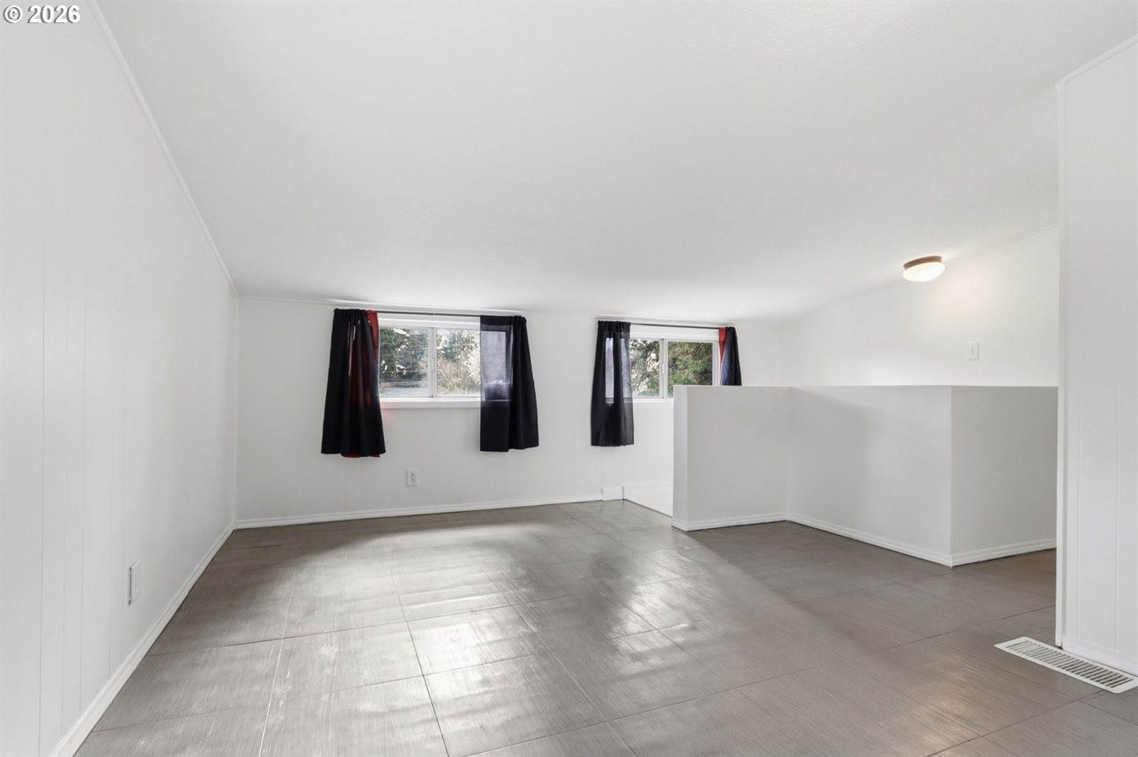 7930 SE Overland St, Milwaukie, OR 97222