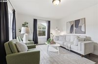 7930 SE Overland St, Milwaukie, OR 97222