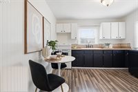 7930 SE Overland St, Milwaukie, OR 97222