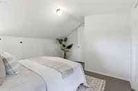 7930 SE Overland St, Milwaukie, OR 97222