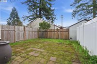 7930 SE Overland St, Milwaukie, OR 97222
