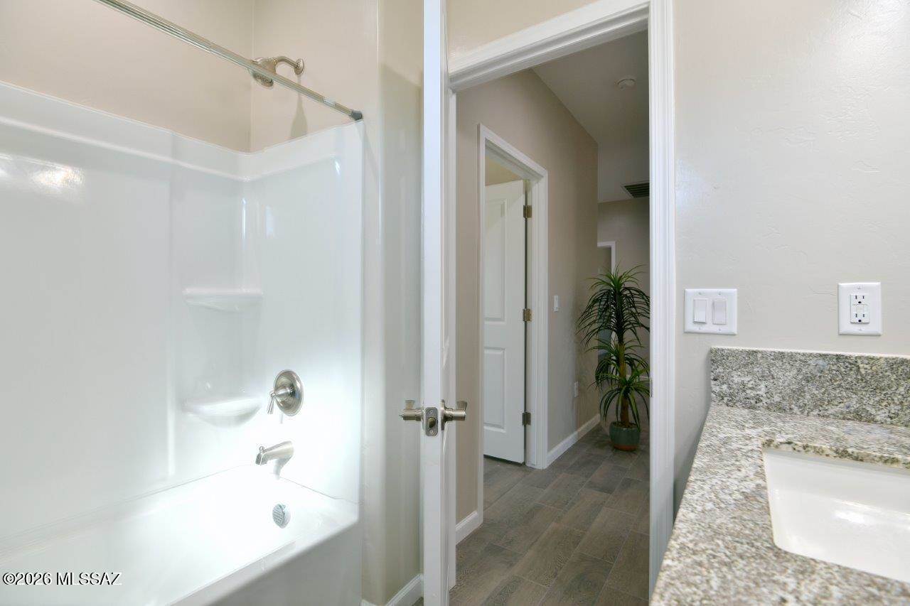 1091 North Vail View Road, Vail, AZ 85641