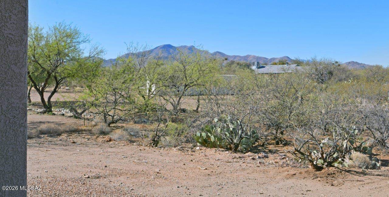 1091 North Vail View Road, Vail, AZ 85641