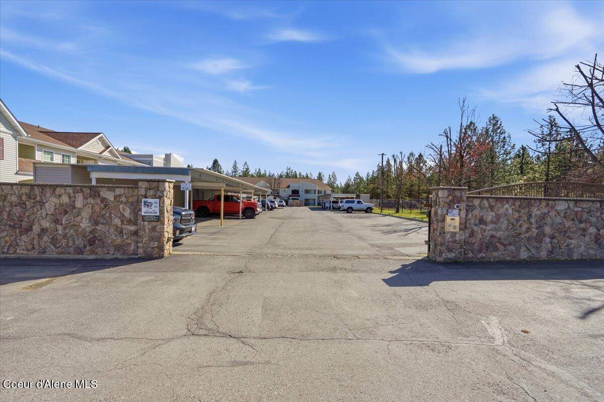 304 North Greensferry Rd, Post Falls, ID 83854