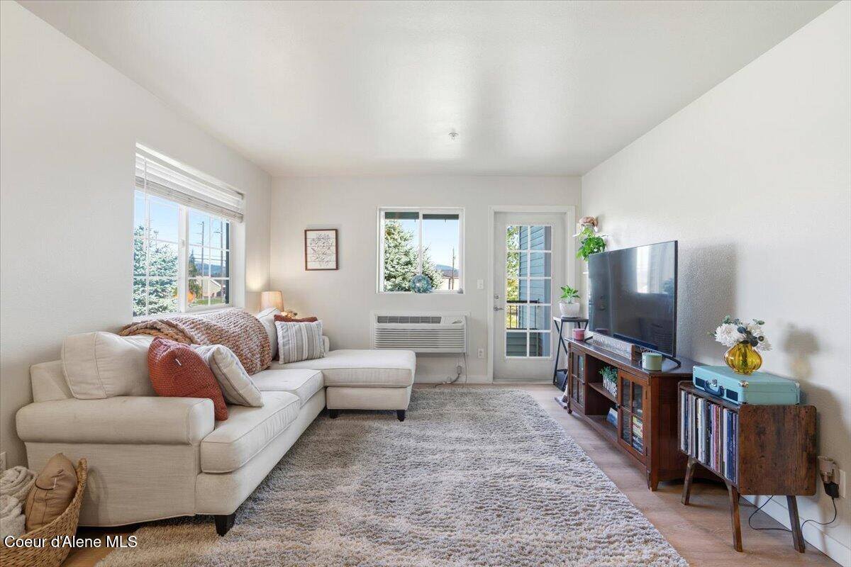 304 North Greensferry Rd, Post Falls, ID 83854