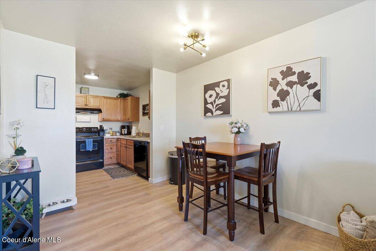 304 North Greensferry Rd, Post Falls, ID 83854