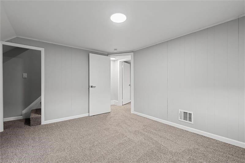 803 Little Deer Creek Valley Rd., West Deer, PA 15076