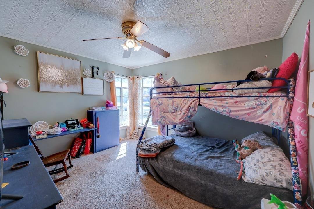 1010 Menor St, Winfield, KS 67156