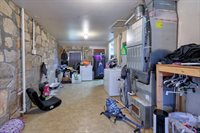 1010 Menor St, Winfield, KS 67156