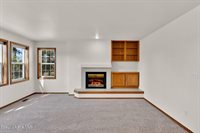 8233 North Ridgewood Dr, Hayden, ID 83835