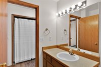 8233 North Ridgewood Dr, Hayden, ID 83835