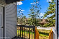 8233 North Ridgewood Dr, Hayden, ID 83835