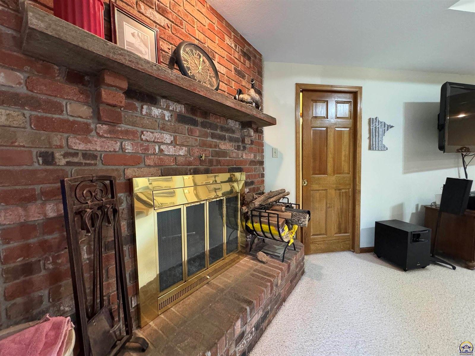 5445 NW Brickyard RD, Topeka, KS 66618