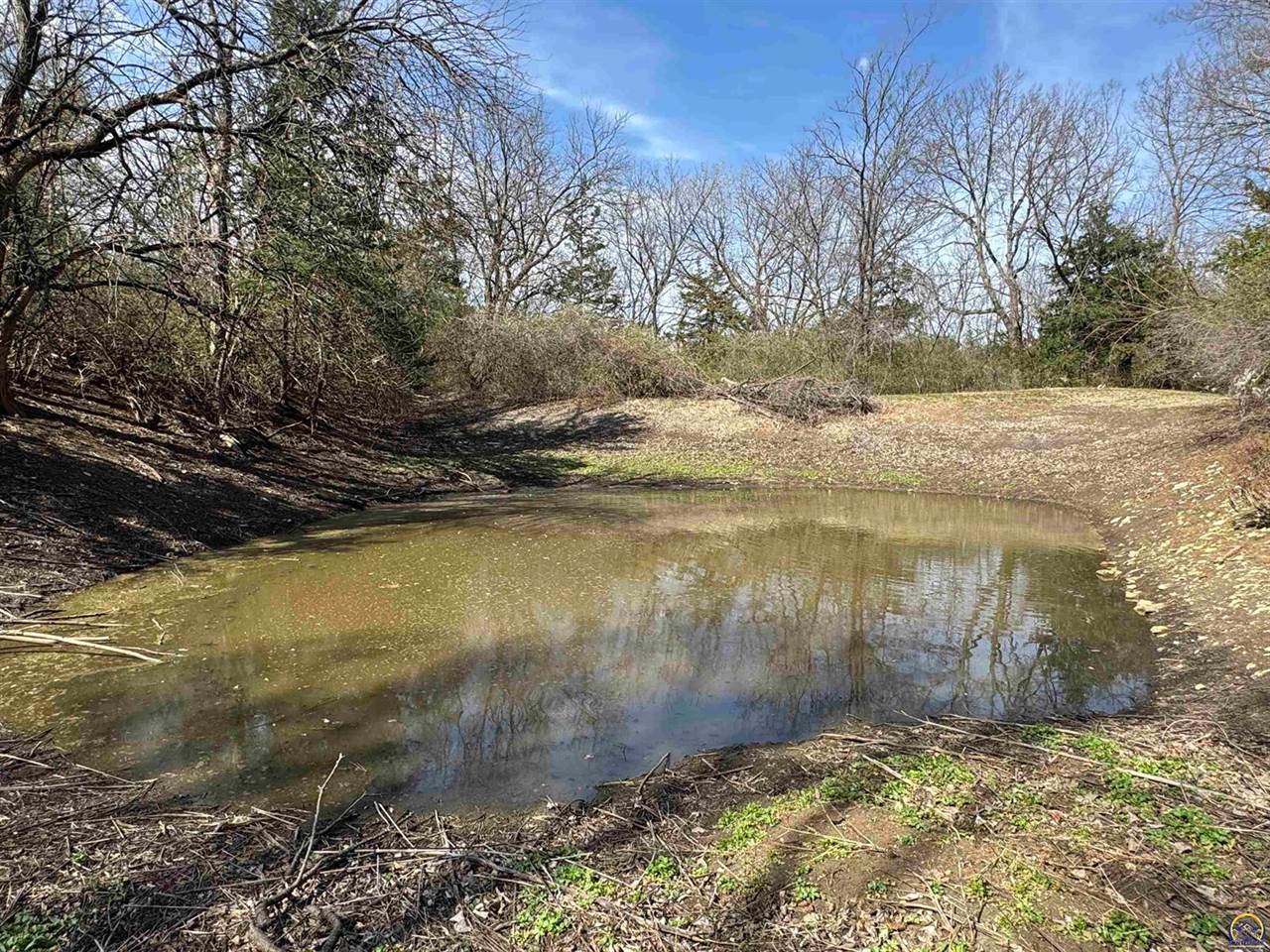 5445 NW Brickyard RD, Topeka, KS 66618