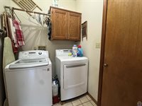 5445 NW Brickyard RD, Topeka, KS 66618