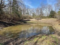 5445 NW Brickyard RD, Topeka, KS 66618