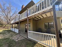 5445 NW Brickyard RD, Topeka, KS 66618