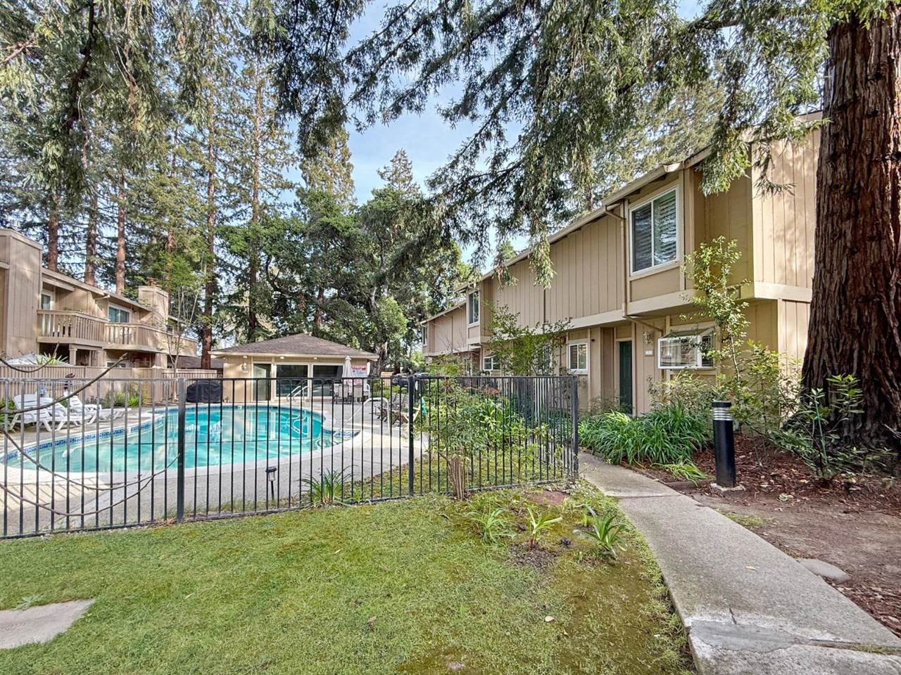 201 Flynn AVE 13, Mountain View, CA 94043
