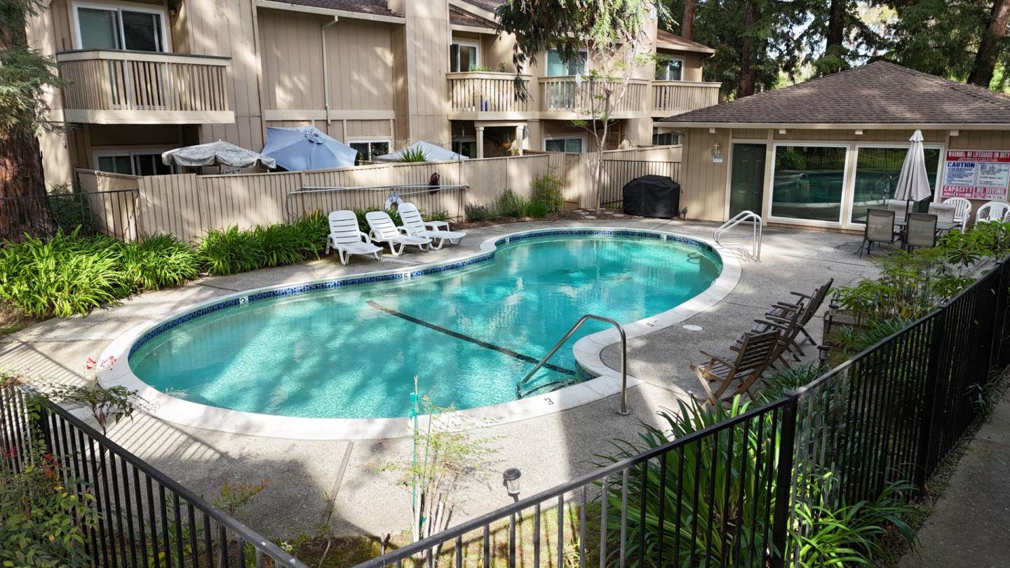 201 Flynn AVE 13, Mountain View, CA 94043