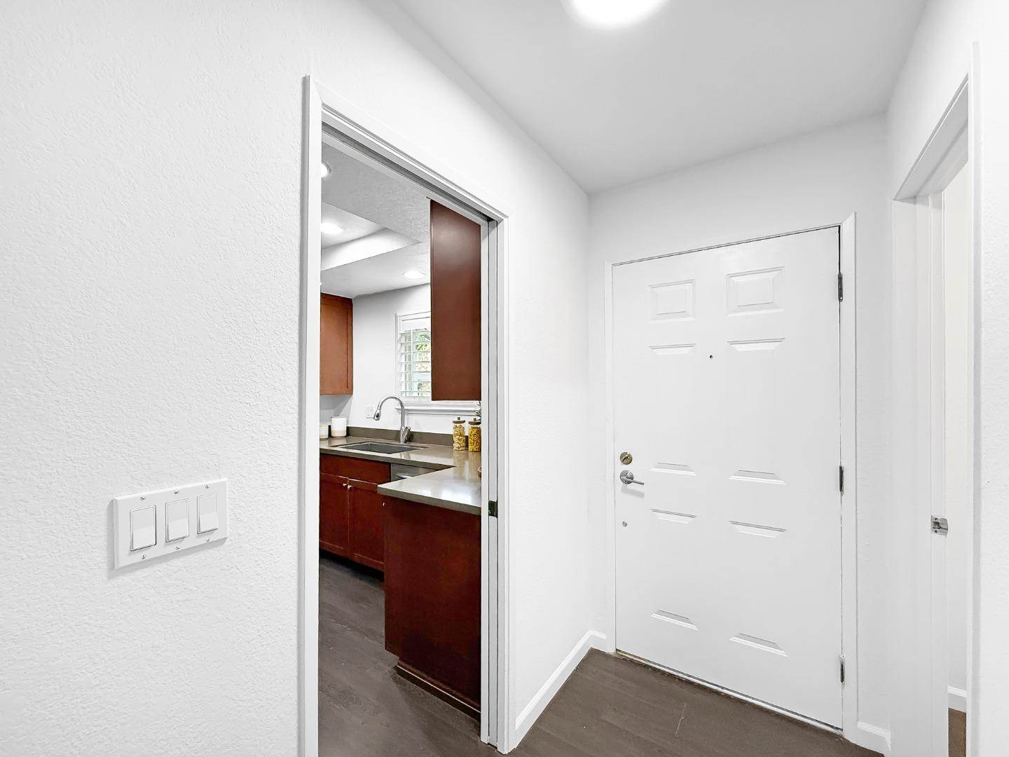 201 Flynn AVE 13, Mountain View, CA 94043