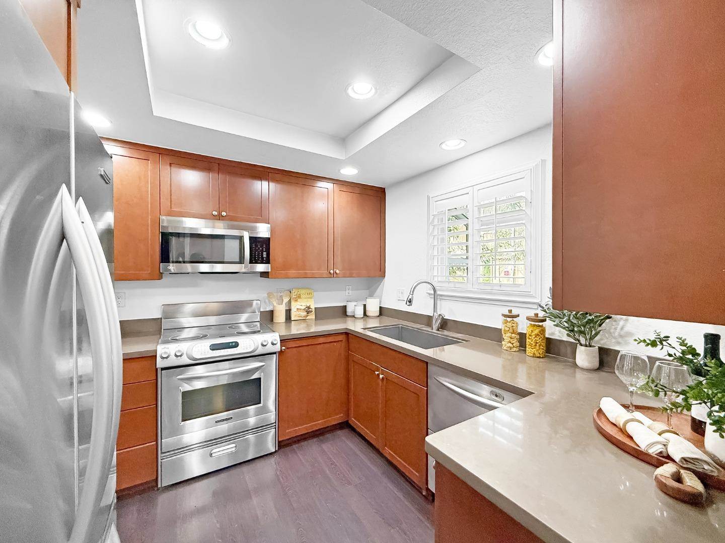 201 Flynn AVE 13, Mountain View, CA 94043