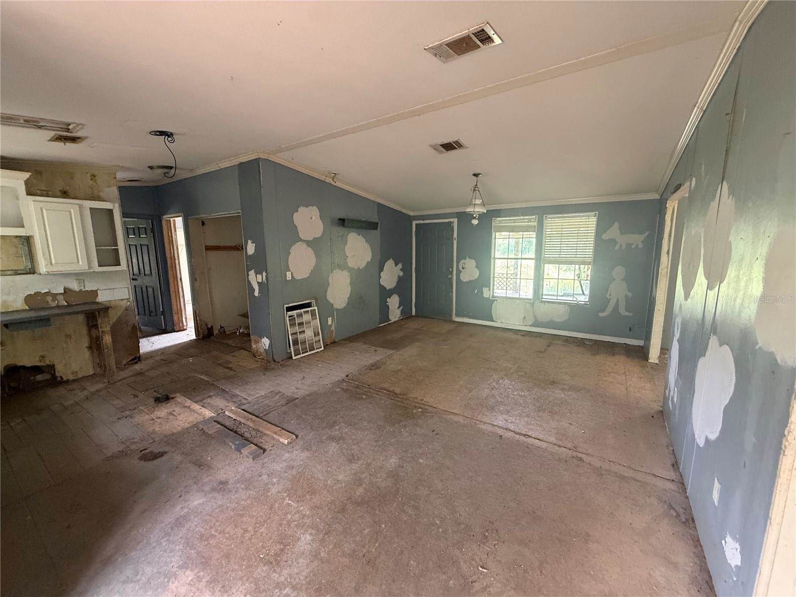 5756 NE 165th Terrace Road, Silver Springs, FL 34488