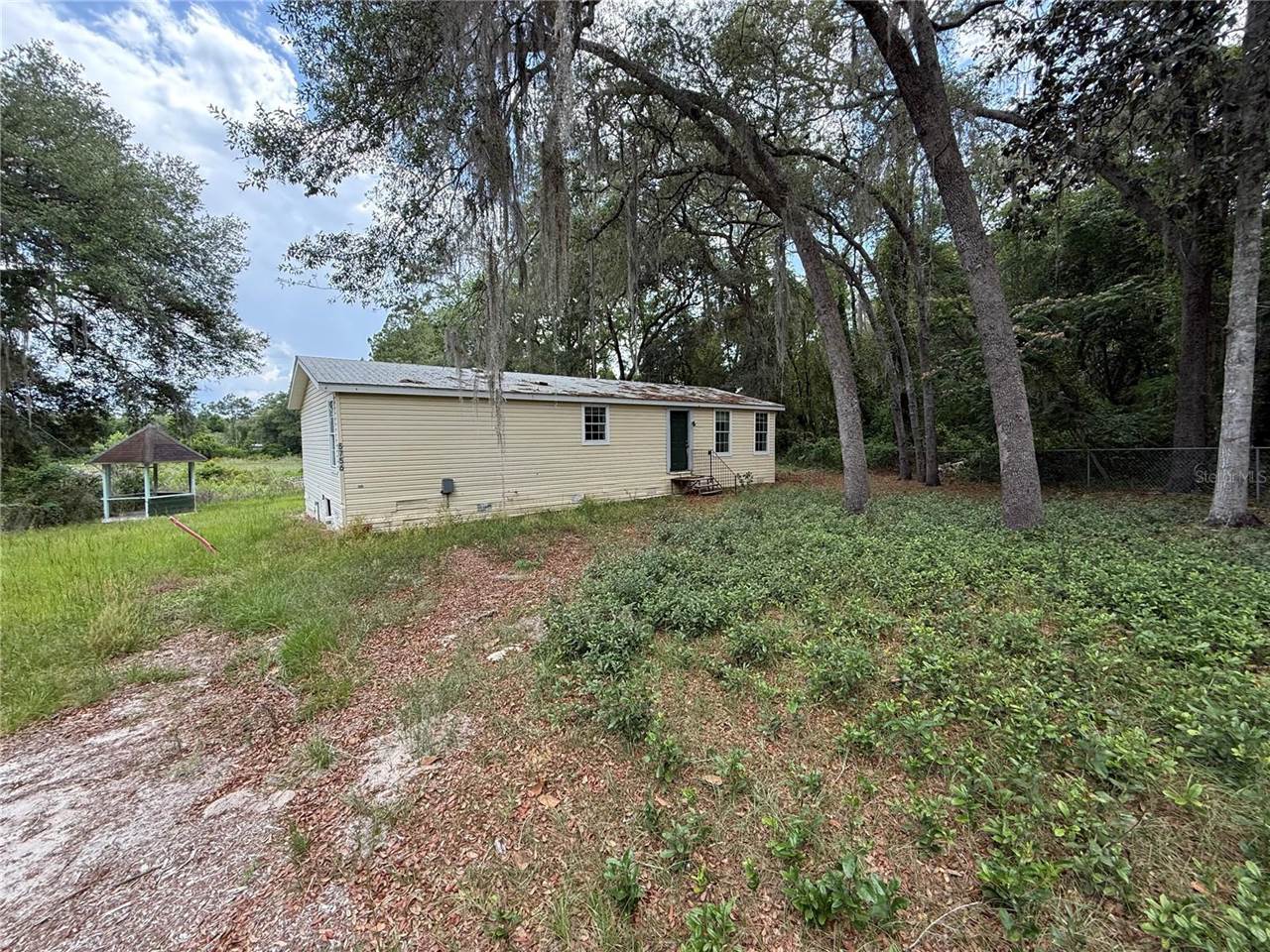 5756 NE 165th Terrace Road, Silver Springs, FL 34488