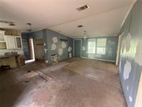 5756 NE 165th Terrace Road, Silver Springs, FL 34488