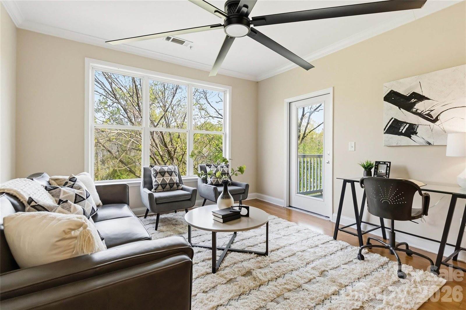 1000 East Woodlawn Road, Charlotte, NC 28209