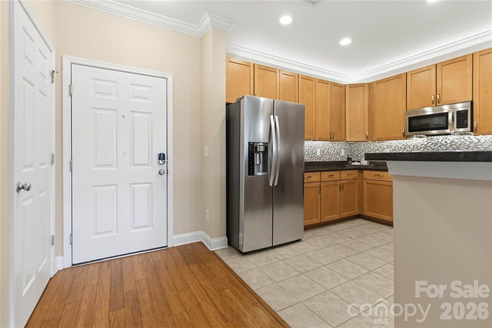 1000 East Woodlawn Road, Charlotte, NC 28209