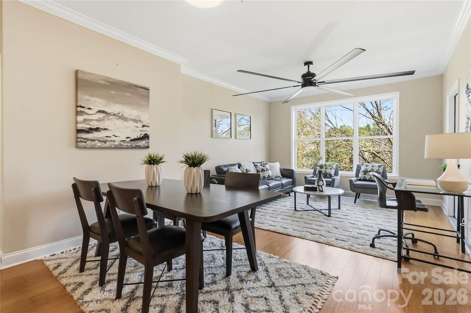 1000 East Woodlawn Road, Charlotte, NC 28209