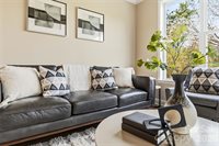 1000 East Woodlawn Road, Charlotte, NC 28209