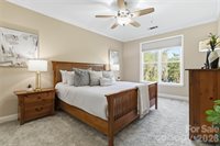 1000 East Woodlawn Road, Charlotte, NC 28209