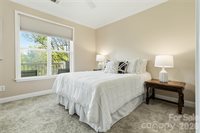 1000 East Woodlawn Road, Charlotte, NC 28209