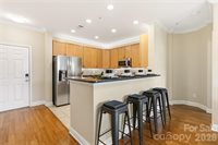 1000 East Woodlawn Road, Charlotte, NC 28209