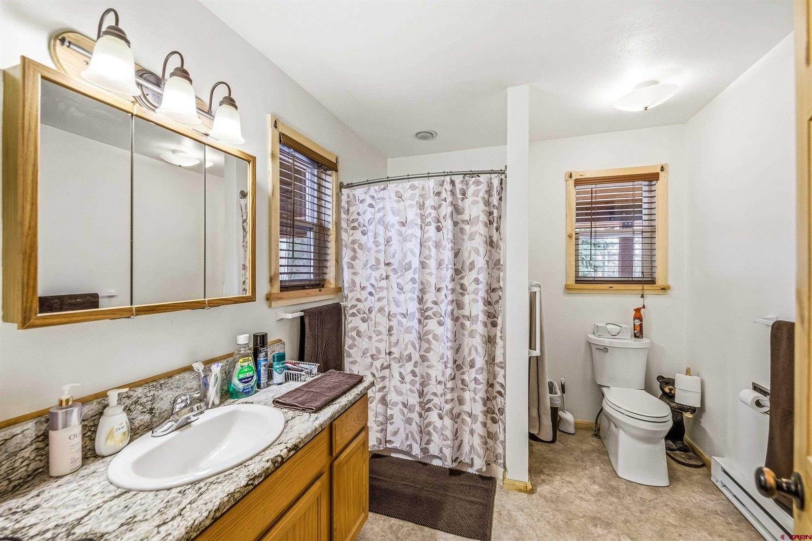 200 Lake Road, Cimarron, CO 81220