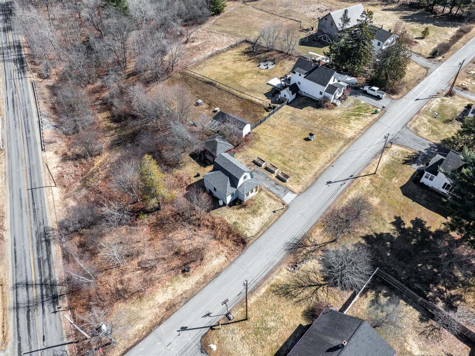 36 Northern Avenue, Hampden, ME 04444