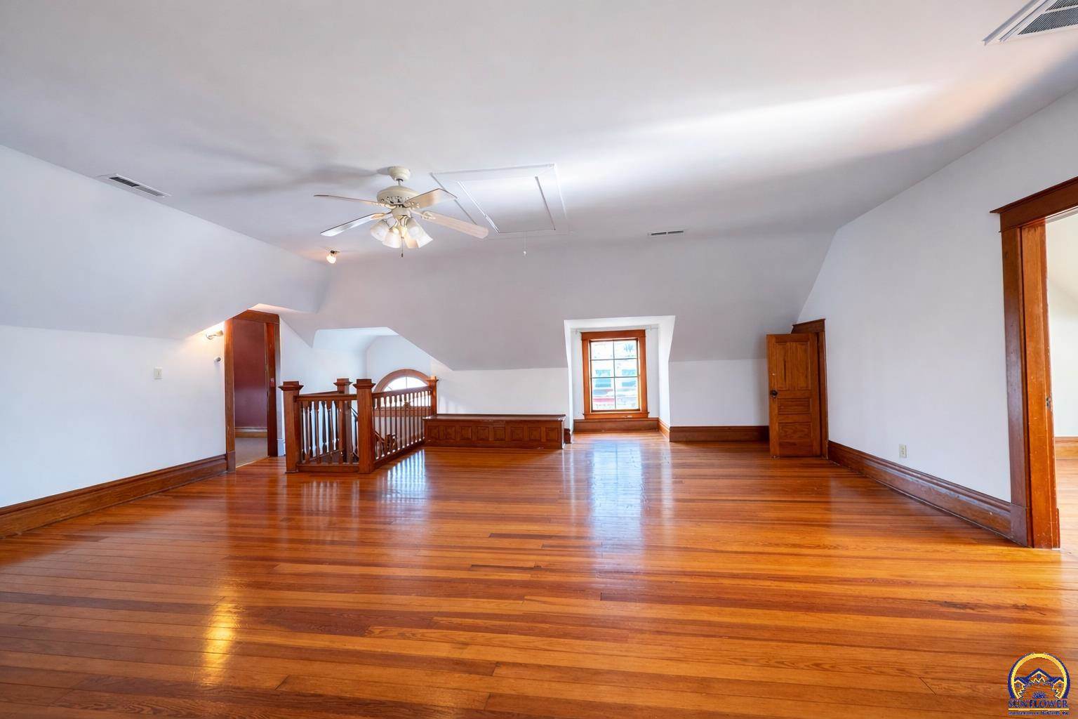 829 SW Buchanan ST, Topeka, KS 66606