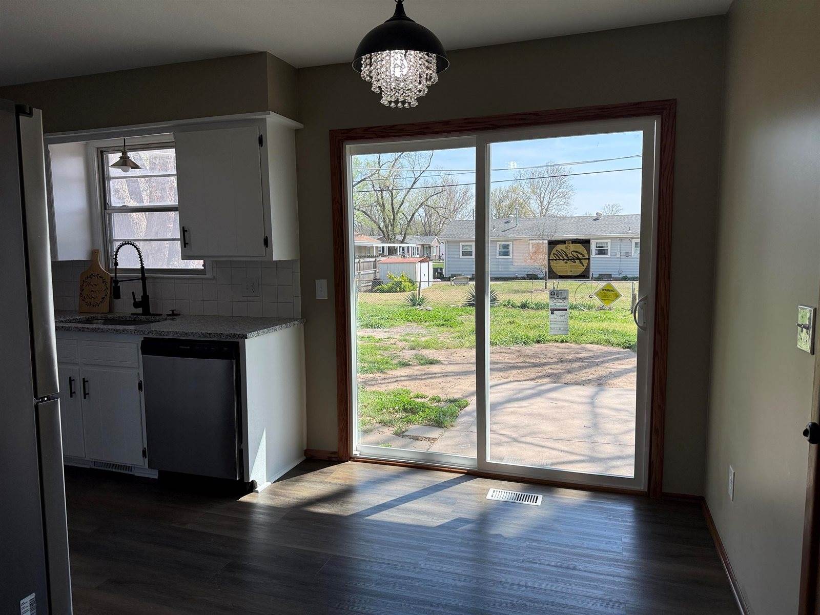 1931 East 50th St S, Wichita, KS 67216