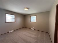 1931 East 50th St S, Wichita, KS 67216