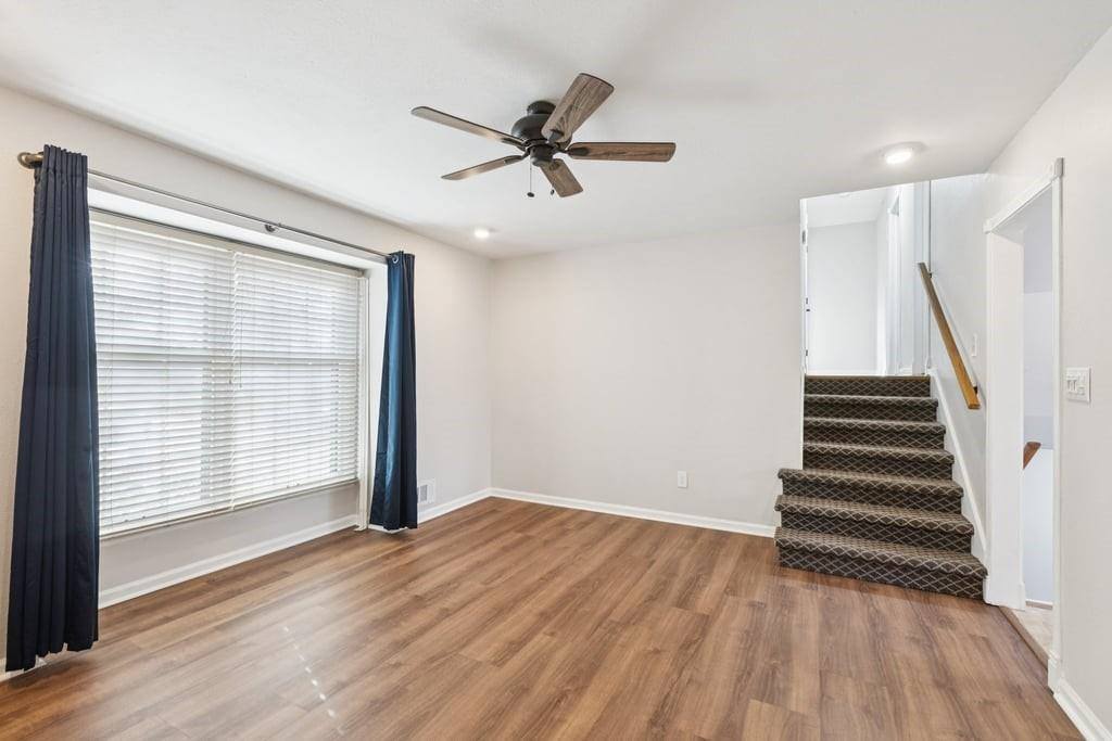 506 South Adams Street, Raymore, MO 64083