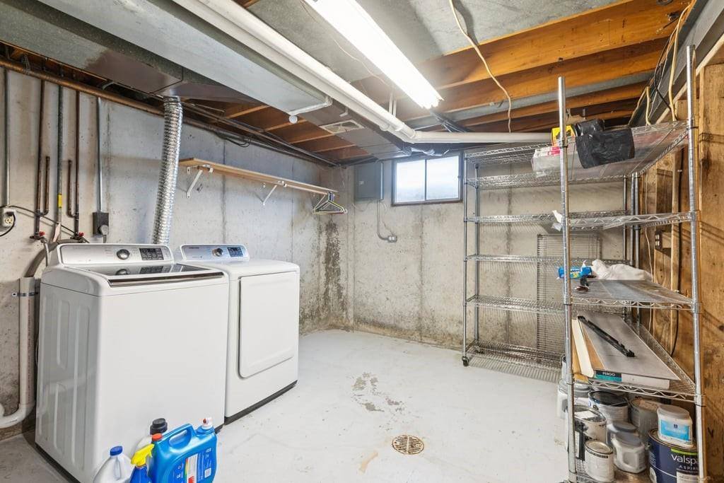 506 South Adams Street, Raymore, MO 64083