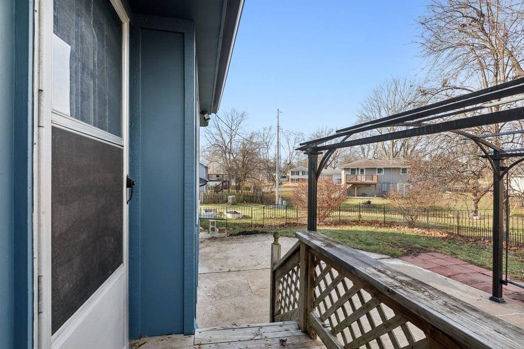 506 South Adams Street, Raymore, MO 64083