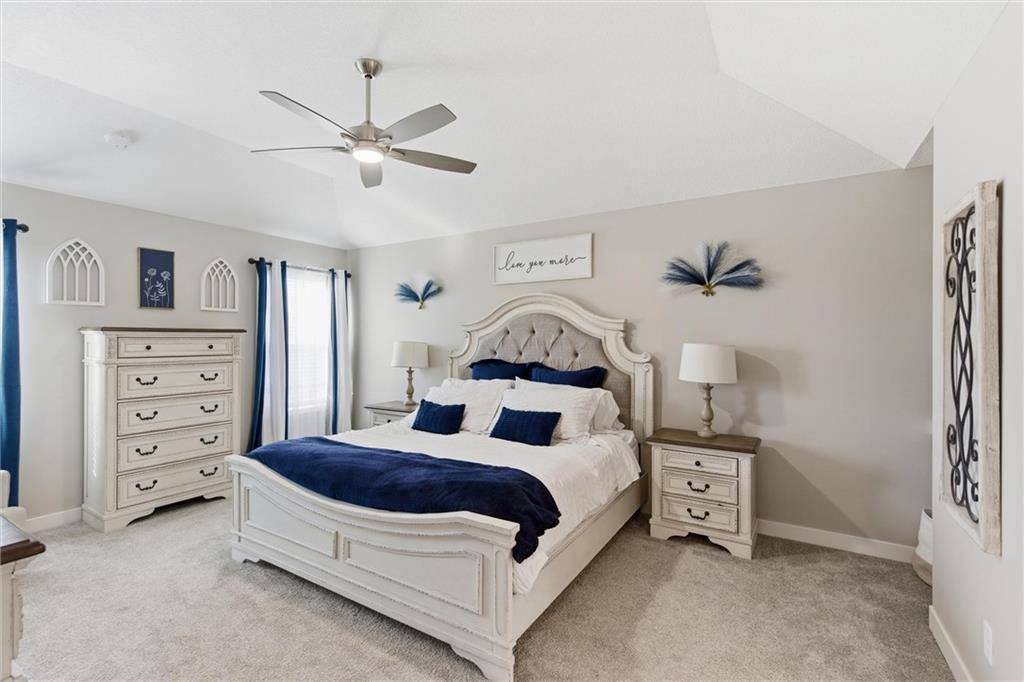 308 East Oak Street, Lone Jack, MO 64070