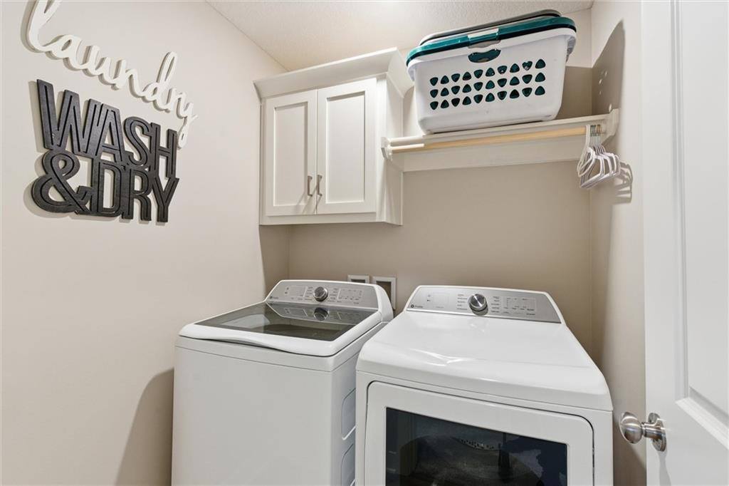 308 East Oak Street, Lone Jack, MO 64070