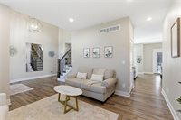308 East Oak Street, Lone Jack, MO 64070