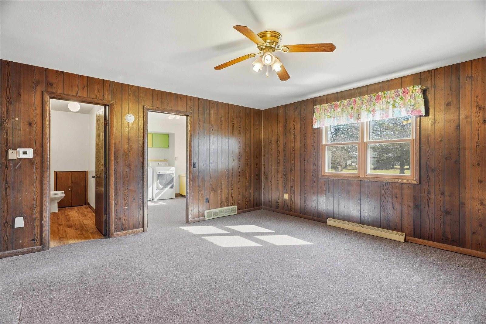 1906 S Cedar Avenue, Marshfield, WI 54449